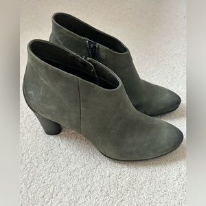 Ecco Olive/Dark Green Booties- Sz 8.5